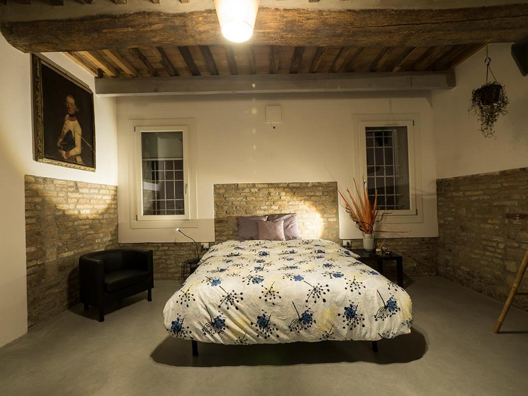 Zucchero Sui Baffi- Food Lovers B&B Mantova Exteriör bild