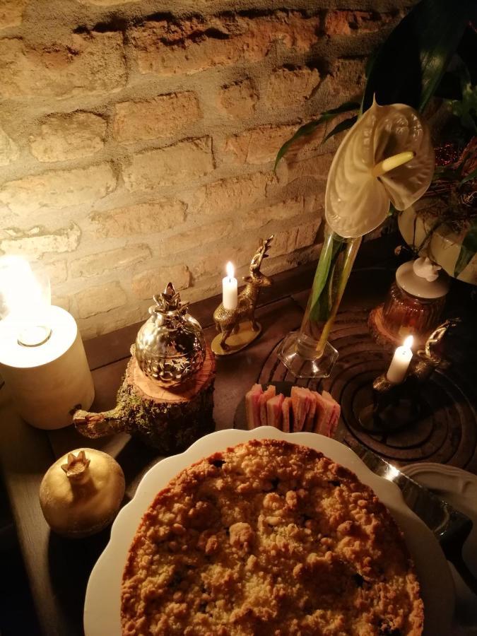 Zucchero Sui Baffi- Food Lovers B&B Mantova Exteriör bild