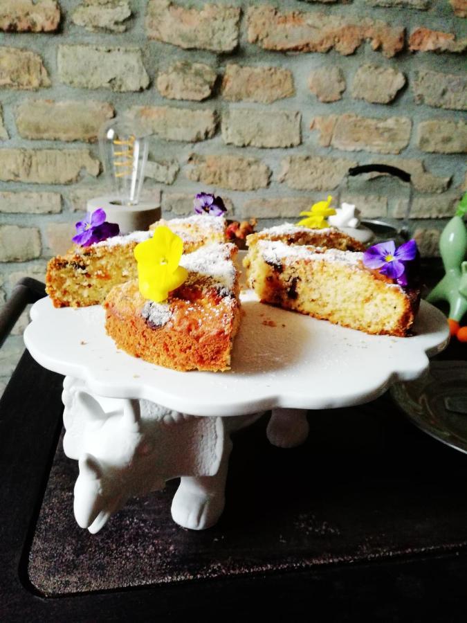 Zucchero Sui Baffi- Food Lovers B&B Mantova Exteriör bild